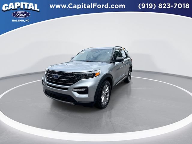 Certified 2023 Ford Explorer XLT w/ Equipment Group 202A AWD/4WD image 4