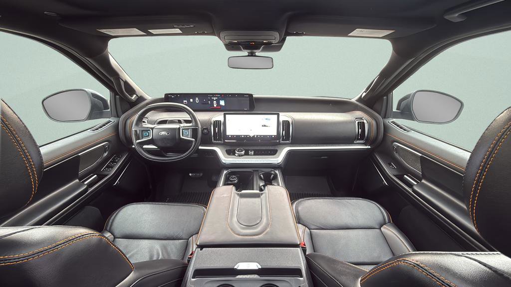 Certified 2025 Ford Expedition Tremor AWD/4WD image 27