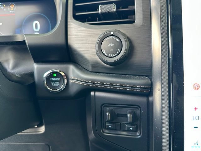 Certified 2024 Ford Expedition Platinum AWD/4WD image 28