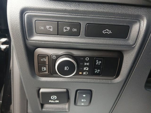 Certified 2023 Ford F150 Platinum w/ Equipment Group 701A High image 18