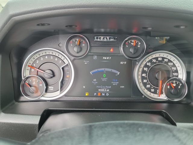 Used 2019 RAM 1500 Classic SLT w/ Luxury Group AWD/4WD image 31