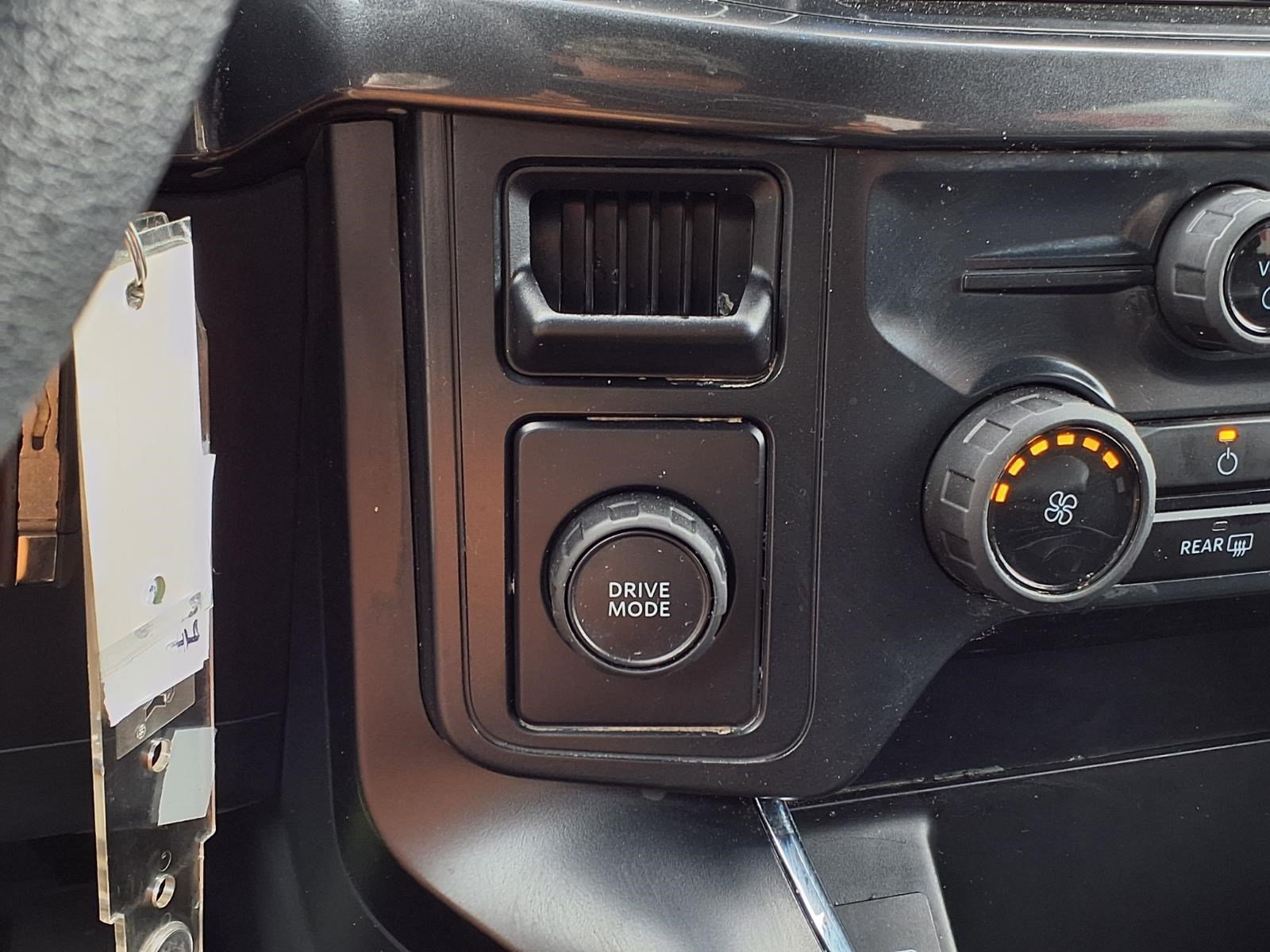 Certified 2025 Ford F150 STX w/ Equipment Group 200A RWD image 19