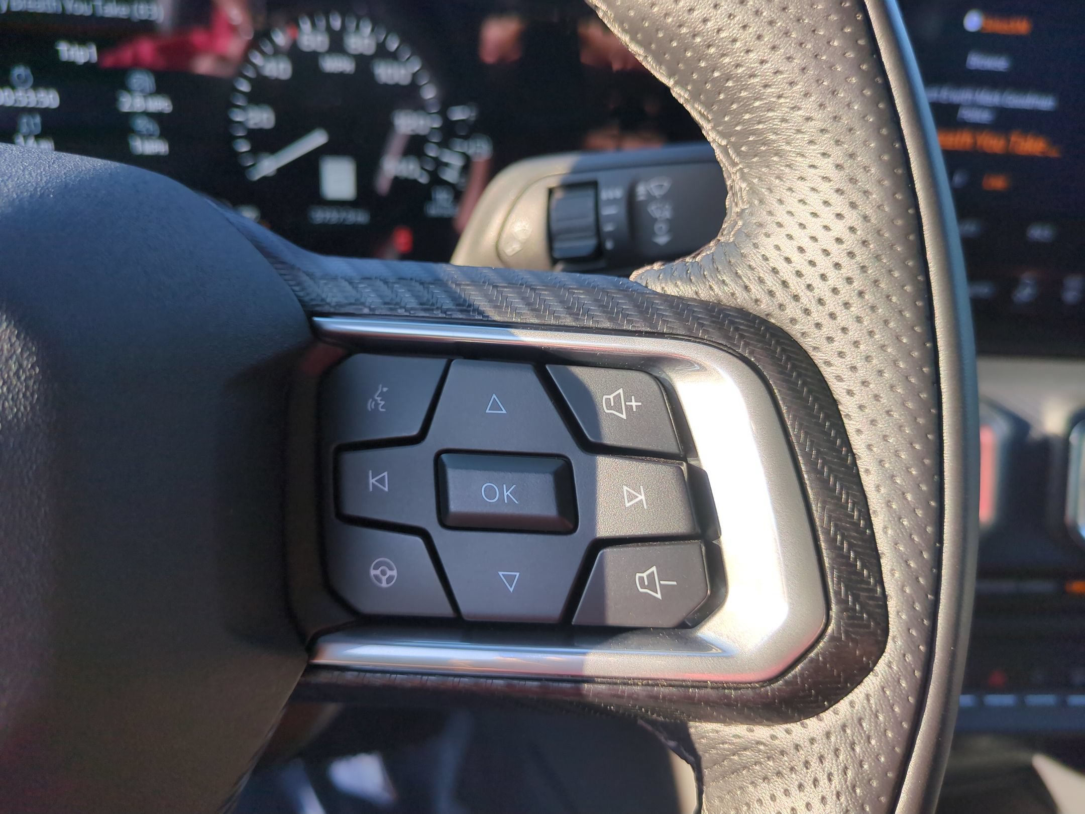 Certified 2025 Ford Mustang Premium RWD image 20