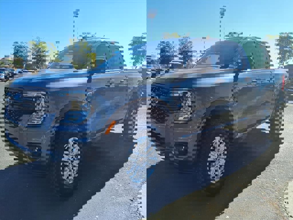 Certified 2025 Ford Ranger XL image 9