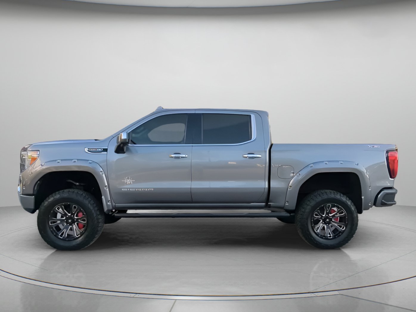 Used 2020 GMC Sierra 1500 SLT w/ SLT Premium Plus Package AWD/4WD image 17
