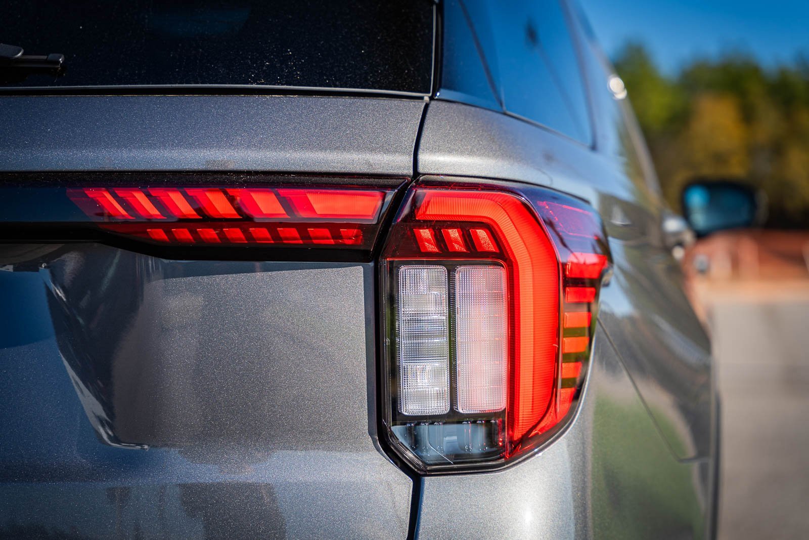 Certified 2025 Ford Explorer Platinum w/ Ultimate Package image 17