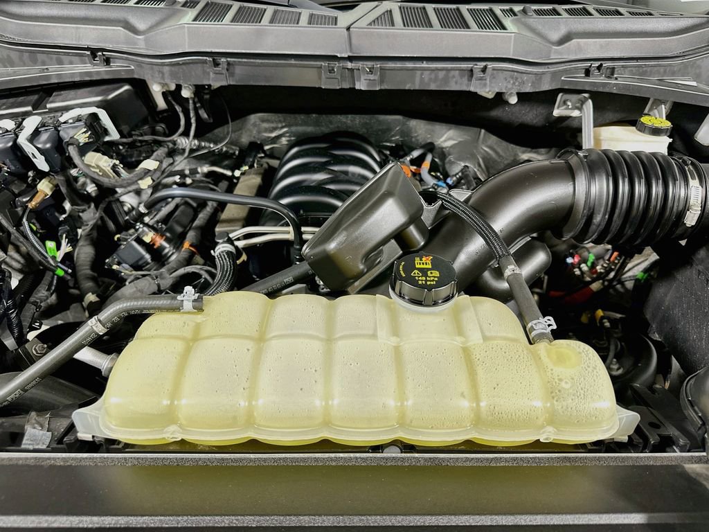 Certified 2022 Ford F150 XLT w/ Equipment Group 302A High image 19