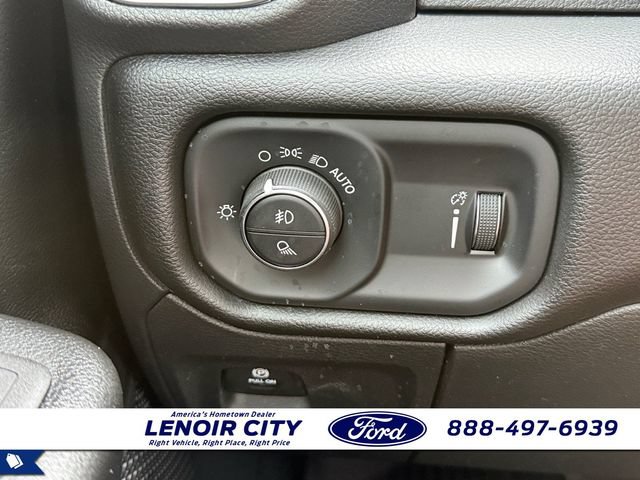 Used 2023 RAM 1500 Big Horn AWD/4WD image 18