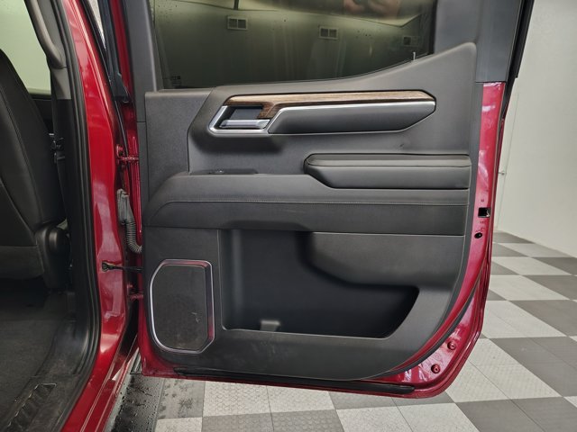 Used 2022 GMC Sierra 1500 Elevation w/ Elevation Premium Package AWD/4WD image 15