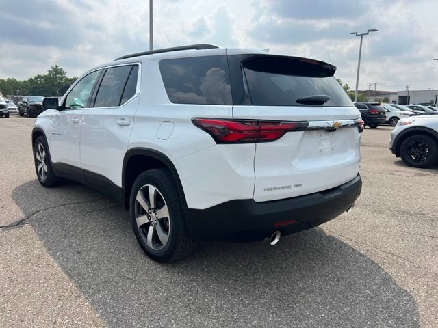 Used 2023 Chevrolet Traverse LT w/ LT Premium Package AWD/4WD image 6