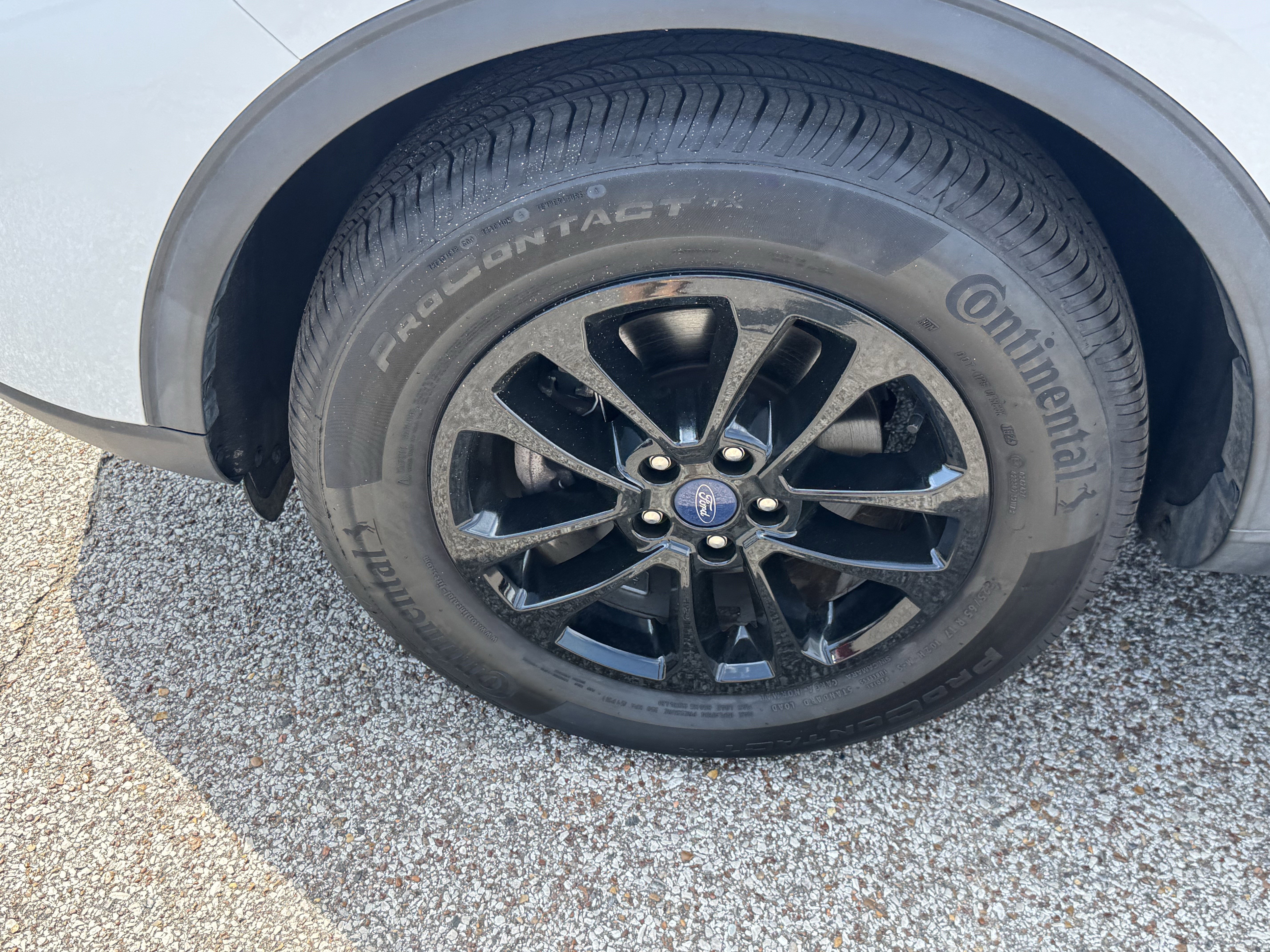 Certified 2021 Ford Escape SE image 9