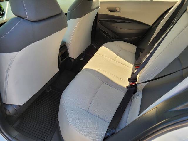 Used 2022 Toyota Corolla LE FWD image 12