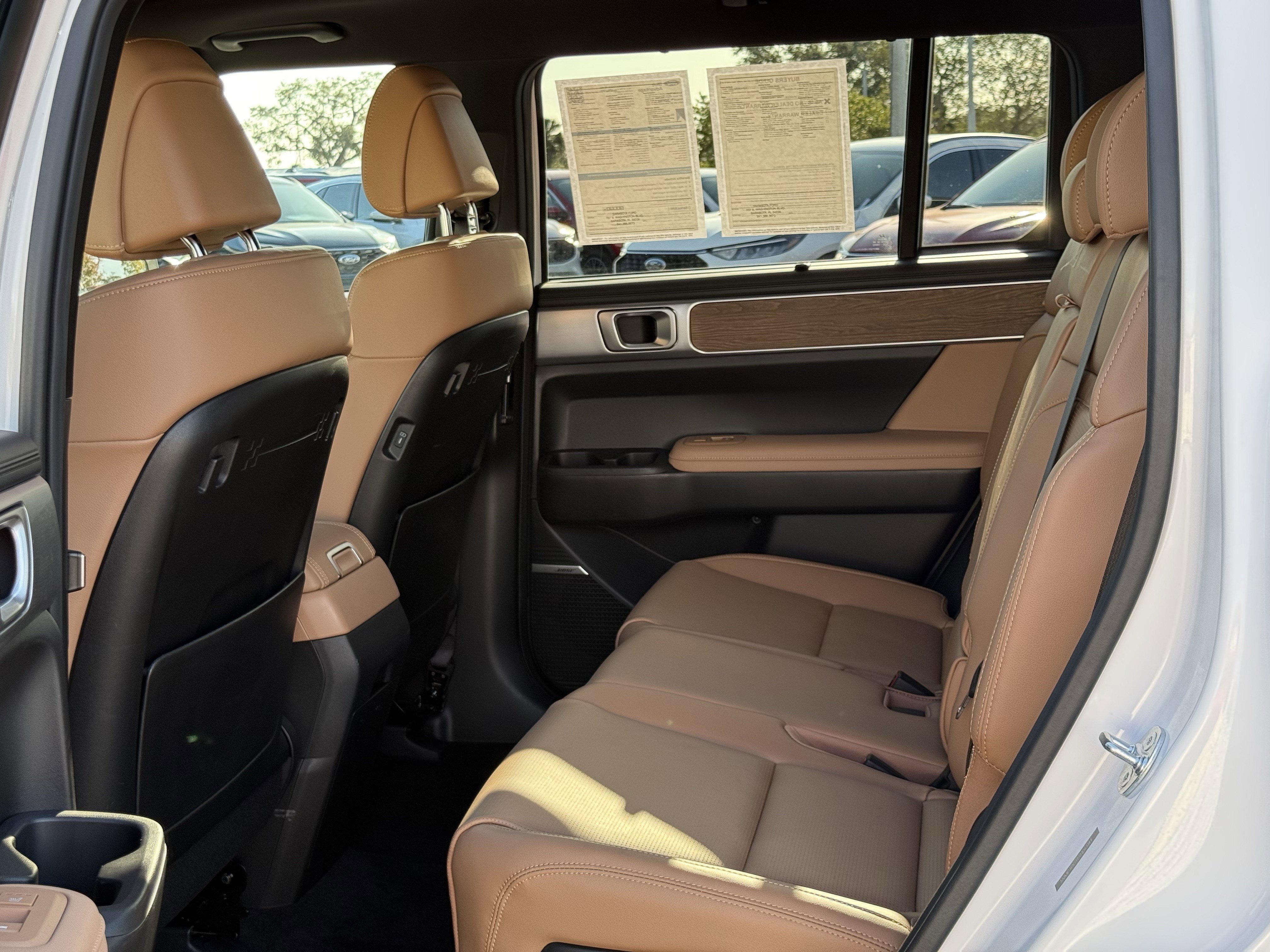 Used 2025 Hyundai Santa Fe Limited image 15