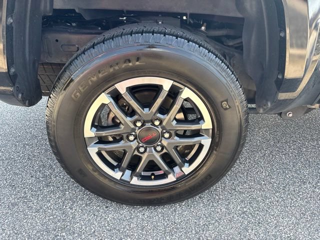 Used 2025 Toyota Tacoma TRD Sport w/ TRD Sport Premium Package RWD image 11