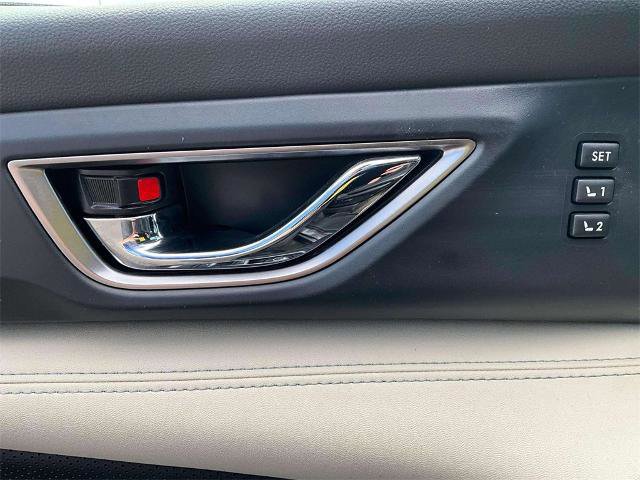 Used 2022 Subaru Ascent Limited image 20