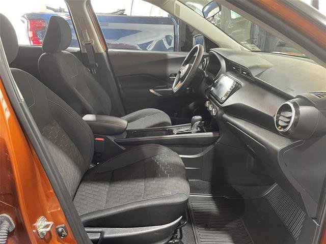 Used 2023 Nissan Kicks SV FWD image 17