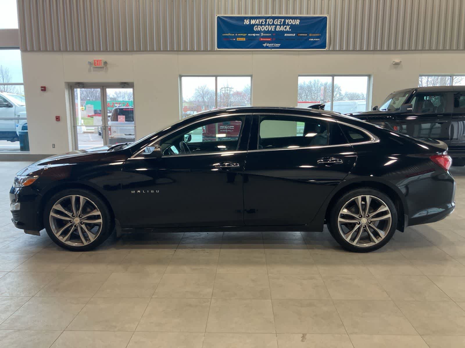 Used 2019 Chevrolet Malibu Premier FWD image 8