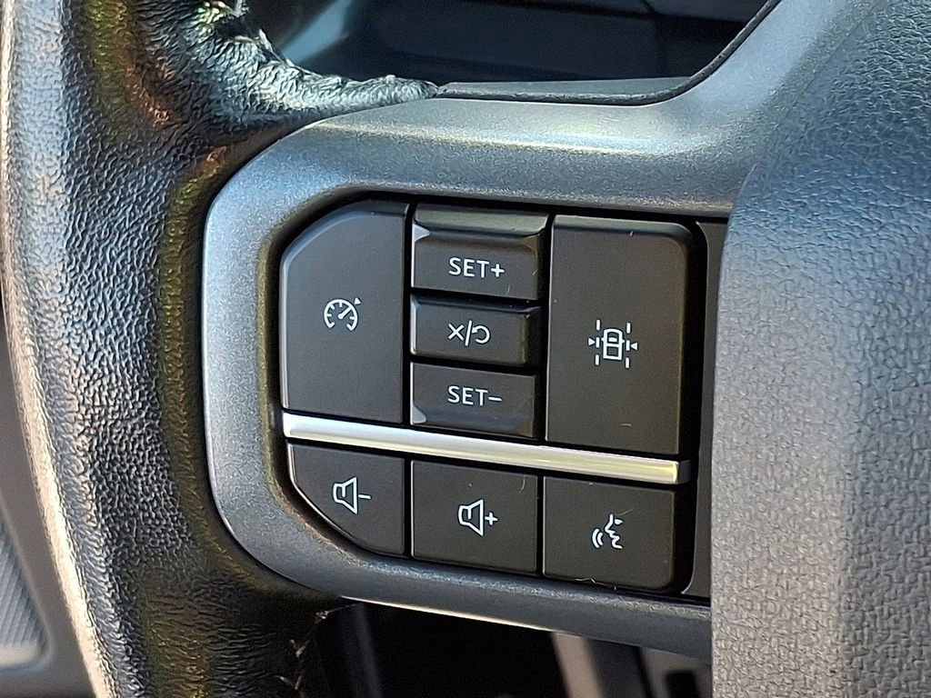 Certified 2022 Ford F150 XLT w/ Equipment Group 302A High image 21