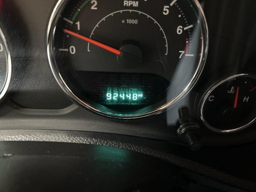 Used 2017 Jeep Wrangler Unlimited Sahara image 15