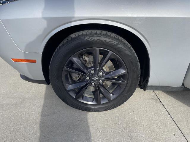 Used 2020 Dodge Challenger SXT w/ Blacktop Package image 10