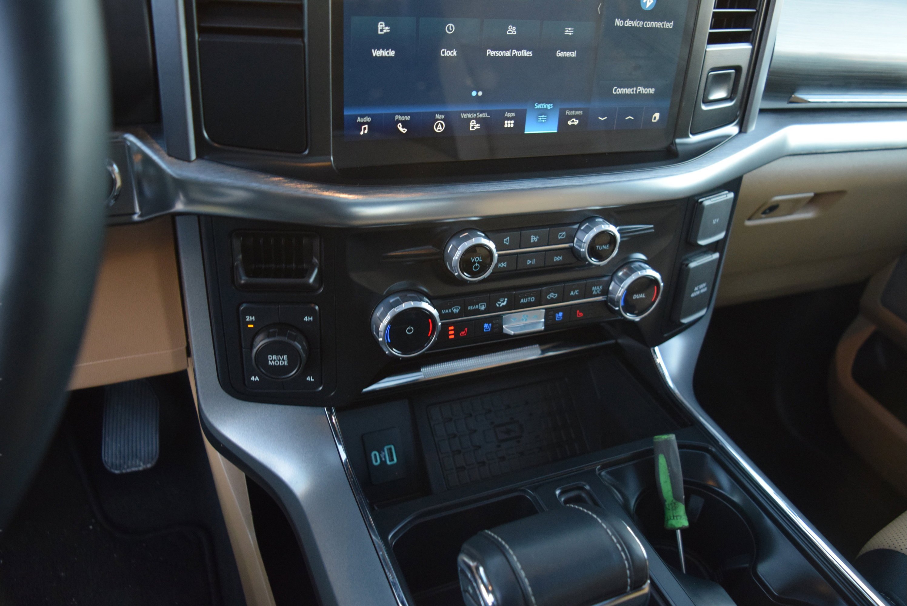 Certified 2023 Ford F150 Lariat image 19