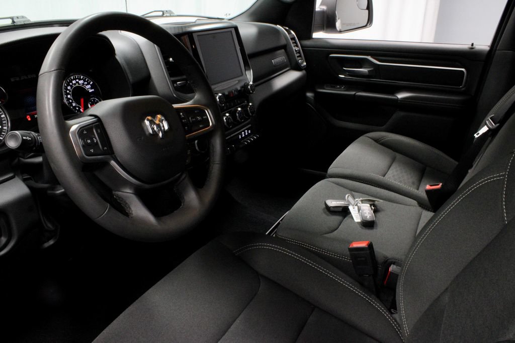 Used 2025 RAM 1500 Big Horn AWD/4WD image 23