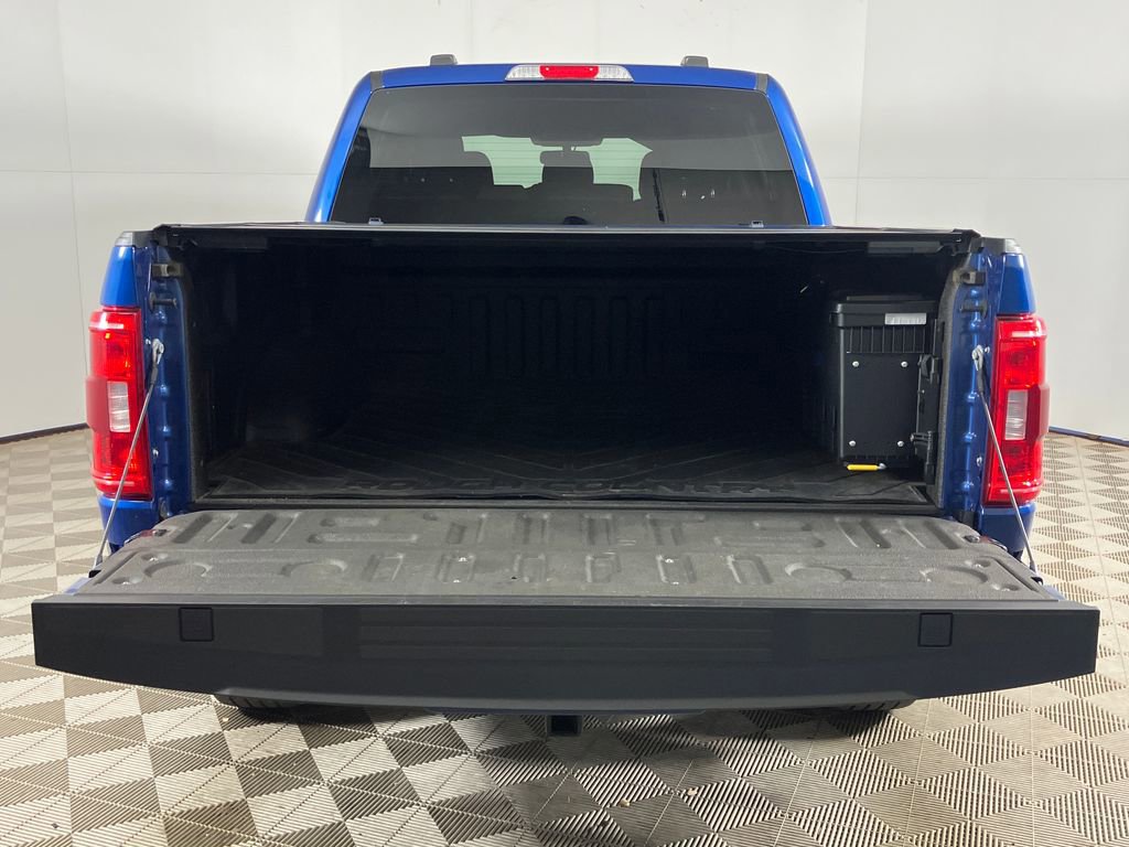 Certified 2022 Ford F150 XLT w/ Equipment Group 302A High image 28