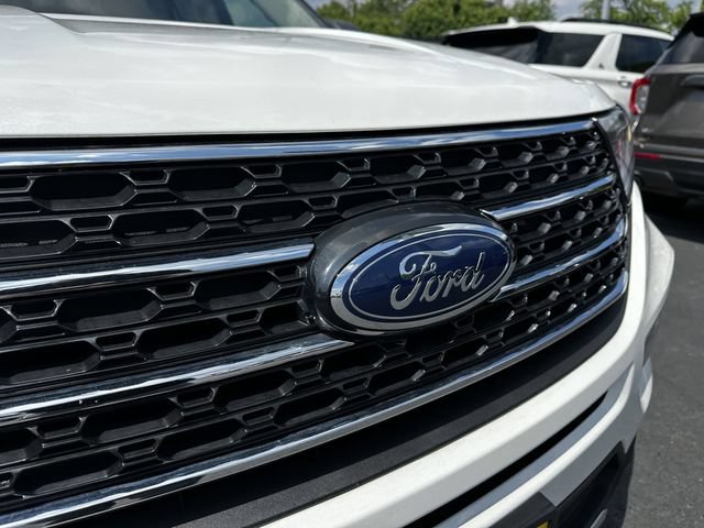 Certified 2023 Ford Explorer XLT w/ Equipment Group 202A AWD/4WD image 10
