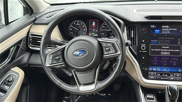 Used 2022 Subaru Outback Limited image 23
