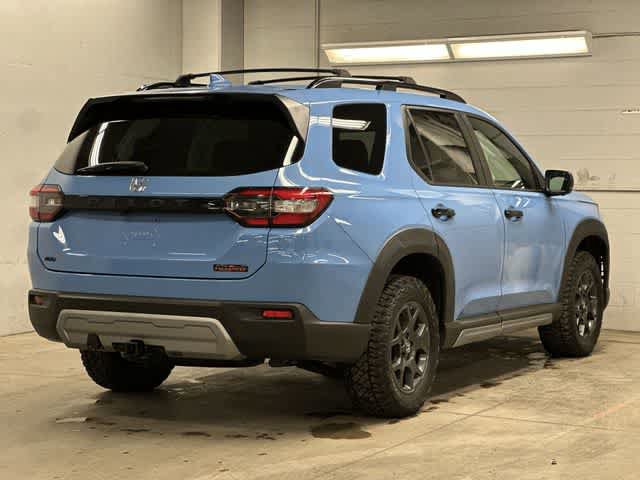 Used 2023 Honda Pilot TrailSport image 35