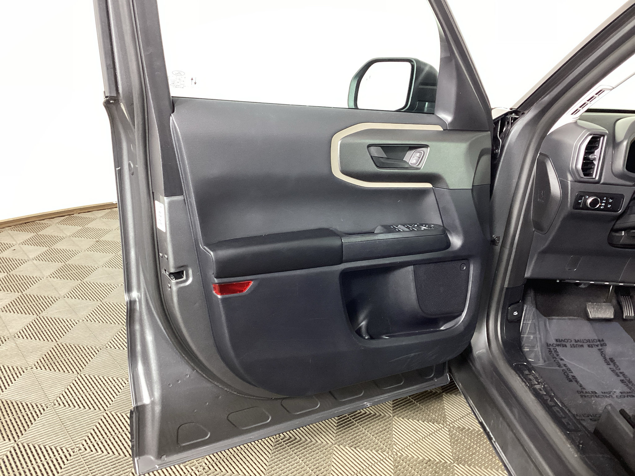 Certified 2025 Ford Bronco Sport Big Bend AWD/4WD image 14