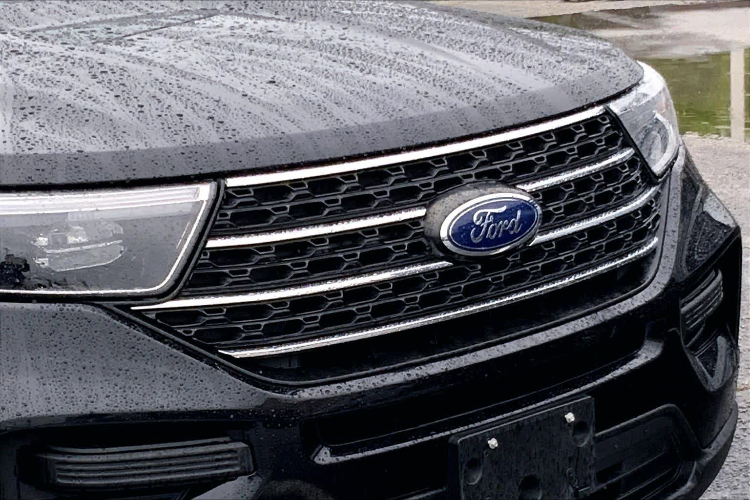 Certified 2022 Ford Explorer XLT RWD image 26