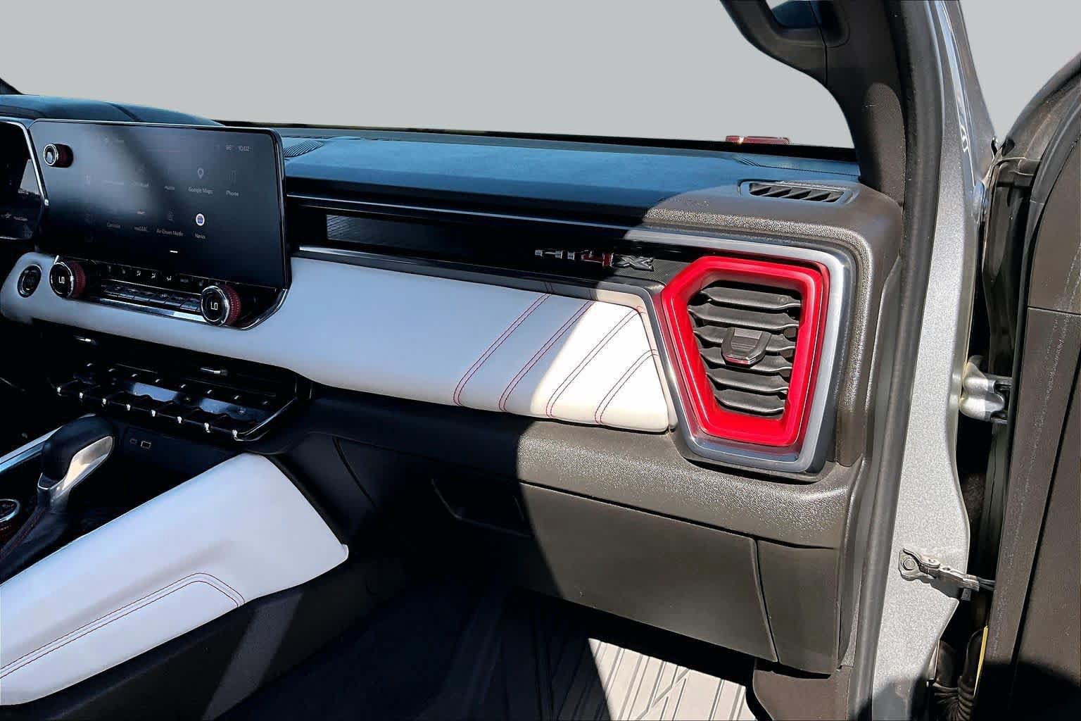 Used 2023 GMC Canyon AT4X AWD/4WD image 19