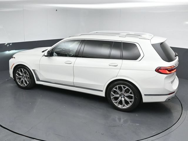 Used 2023 BMW X7 xDrive40i AWD/4WD image 50