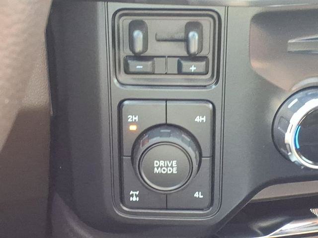 Certified 2025 Ford F250 King Ranch AWD/4WD image 20