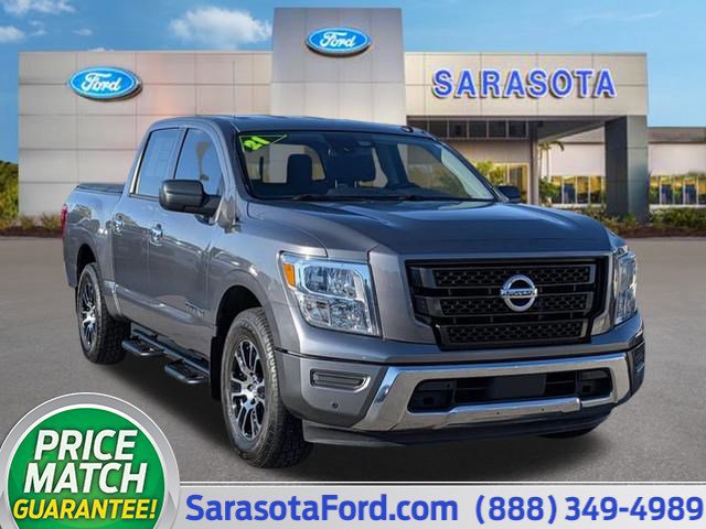 Used 2021 Nissan Titan SV w/ SV Convenience Package image 6