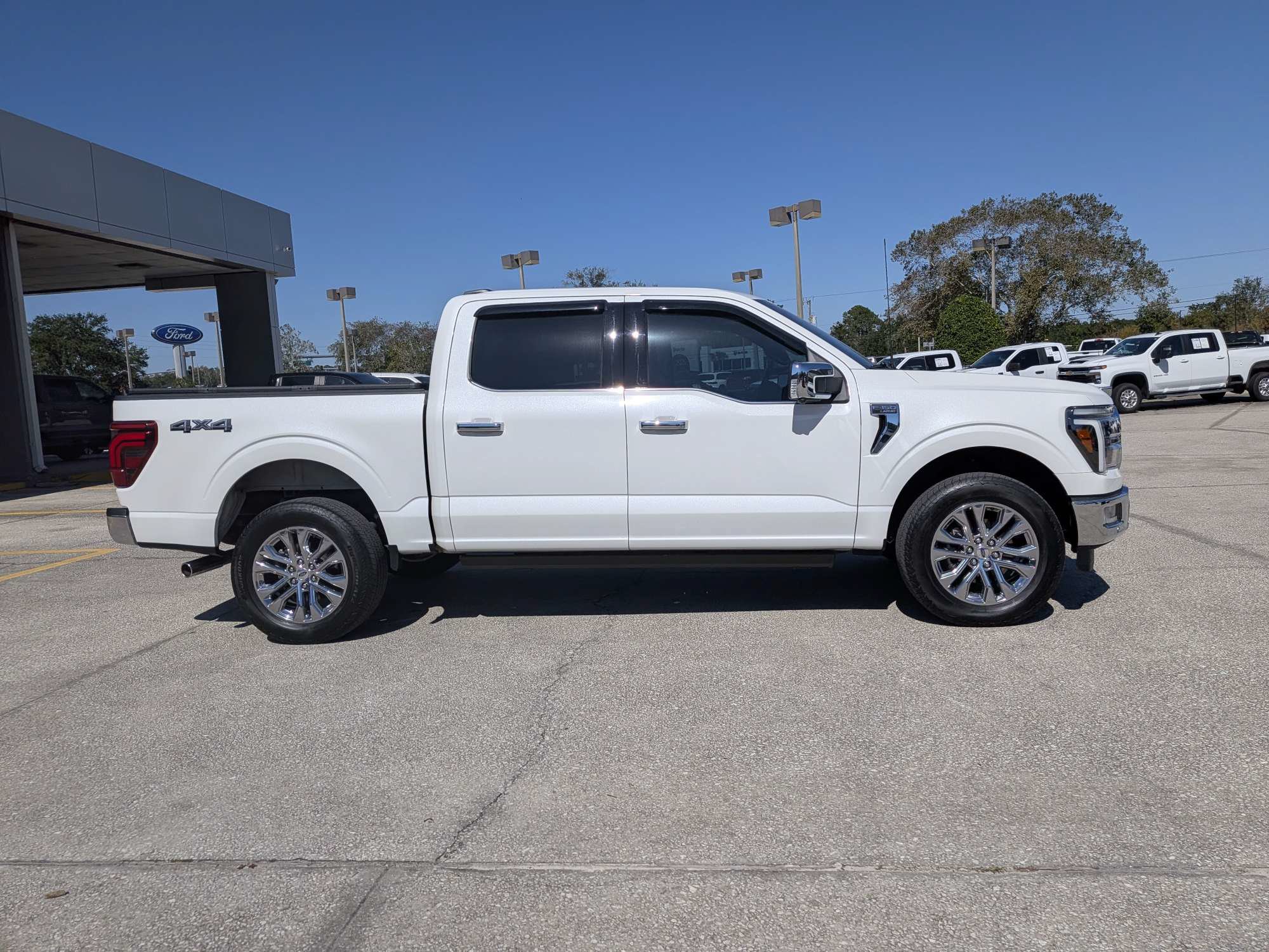 Certified 2024 Ford F150 Lariat w/ Tow/Haul Package AWD/4WD image 3