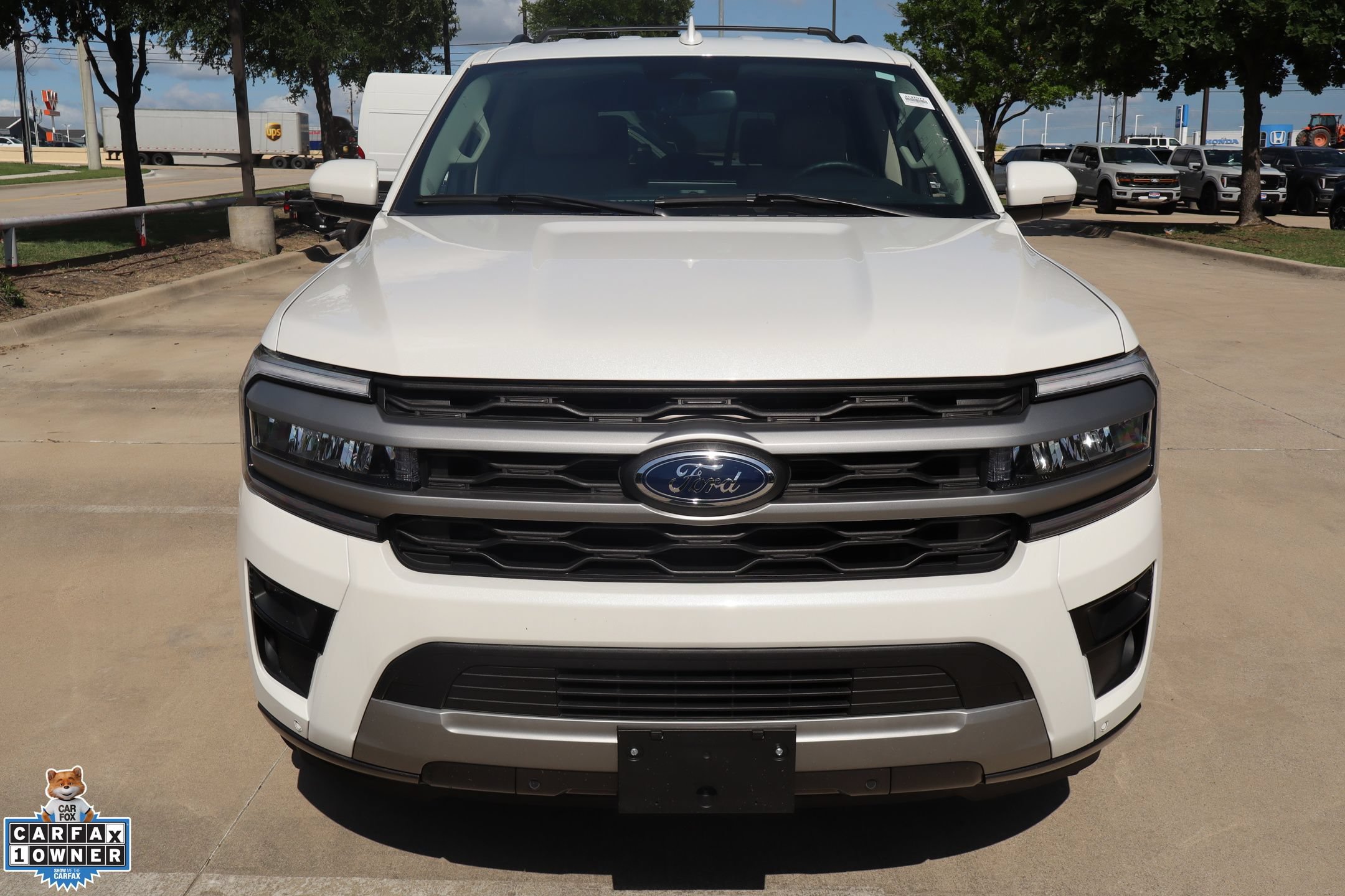 Certified 2024 Ford Expedition XLT RWD image 9