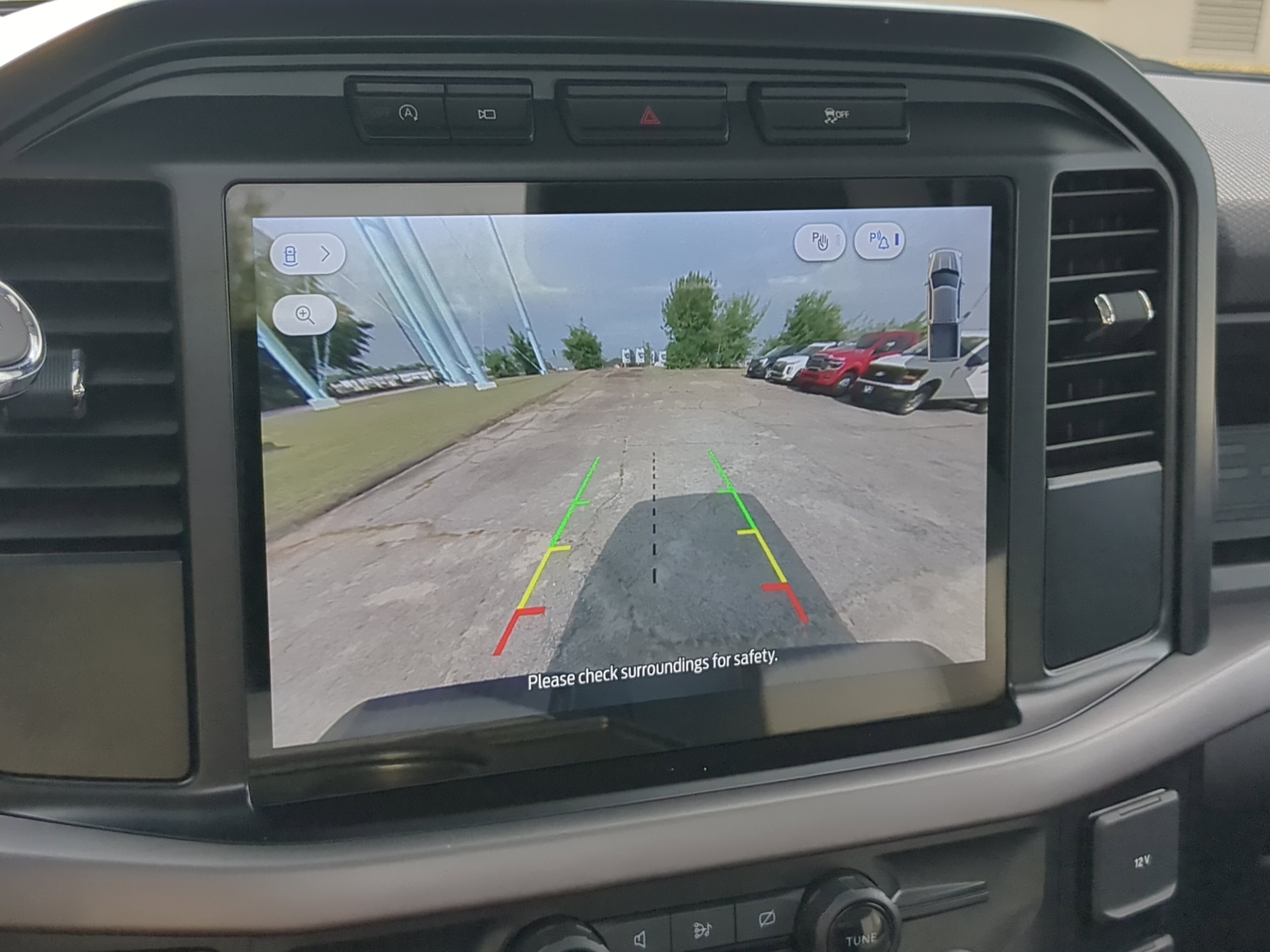 Certified 2024 Ford F150 XL RWD image 17