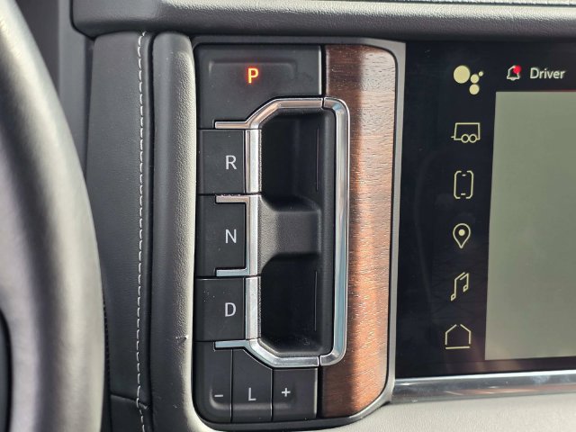 Used 2024 GMC Yukon Denali Ultimate AWD/4WD image 19