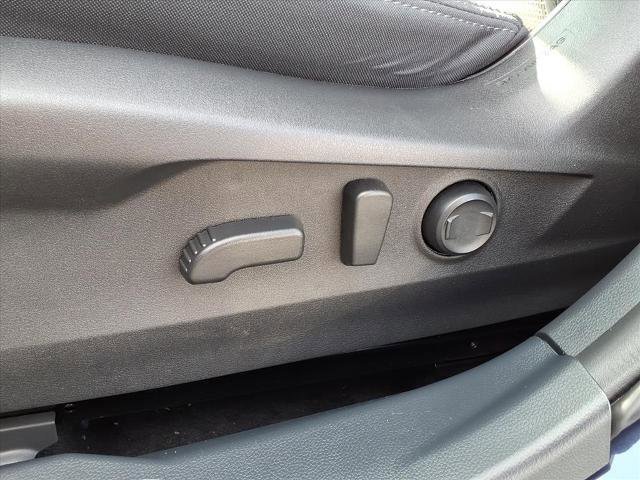 Used 2025 Subaru Outback Premium image 6