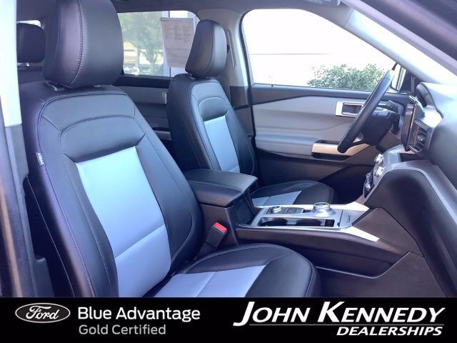 Certified 2023 Ford Explorer XLT w/ Equipment Group 202A AWD/4WD image 26
