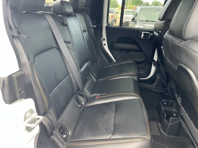 Used 2025 Jeep Gladiator Sport AWD/4WD image 23