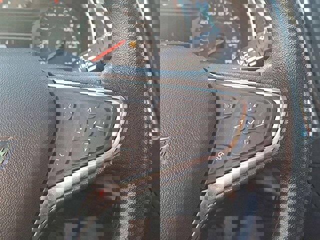 Used 2018 Chevrolet Malibu LT image 23