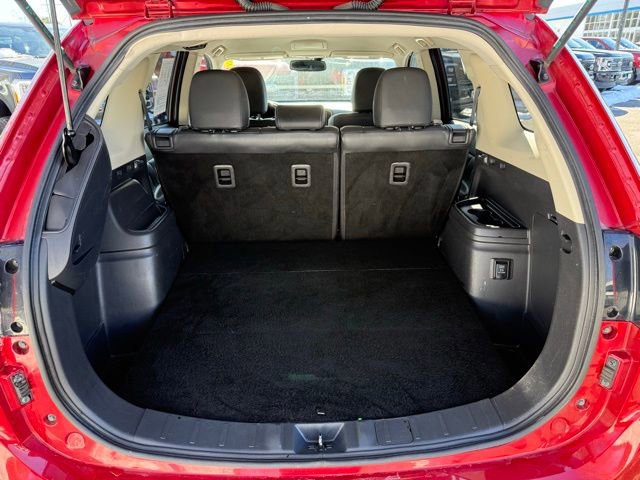 Used 2018 Mitsubishi Outlander 4WD Plug-In Hybrid image 10