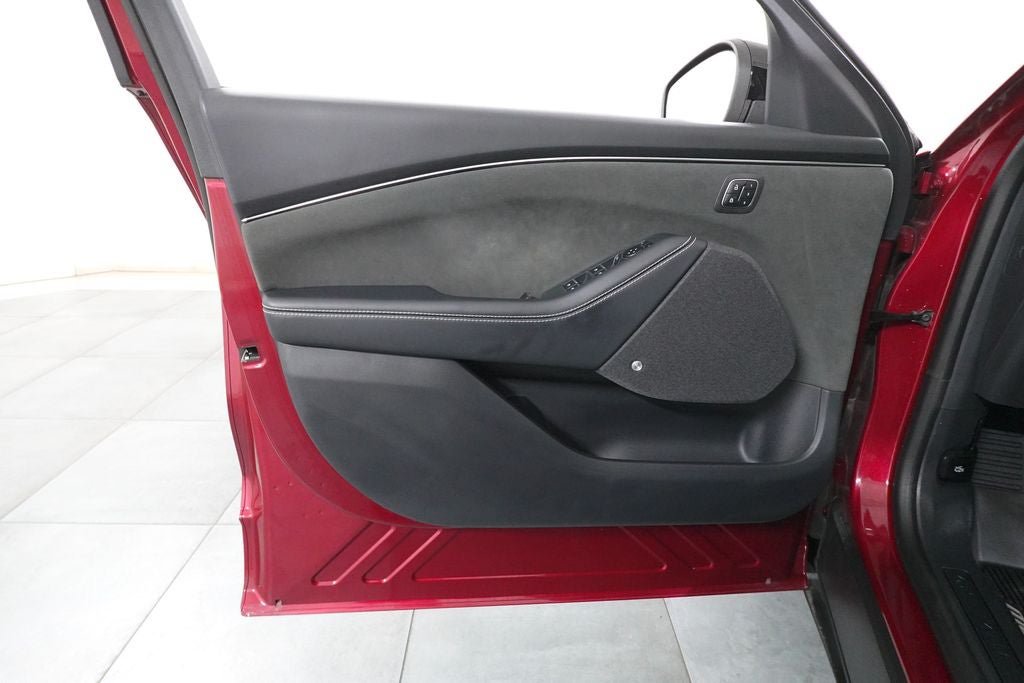Certified 2025 Ford Mustang Mach-E GT AWD/4WD image 25