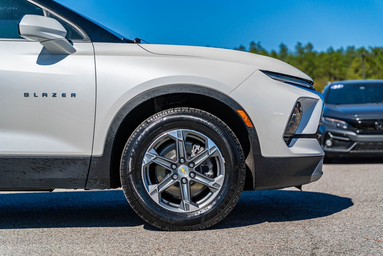 Used 2023 Chevrolet Blazer LT image 11