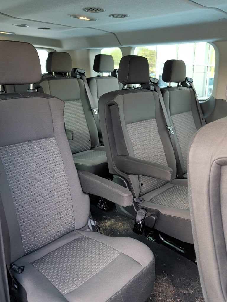 Certified 2024 Ford Transit 350 XLT RWD image 9