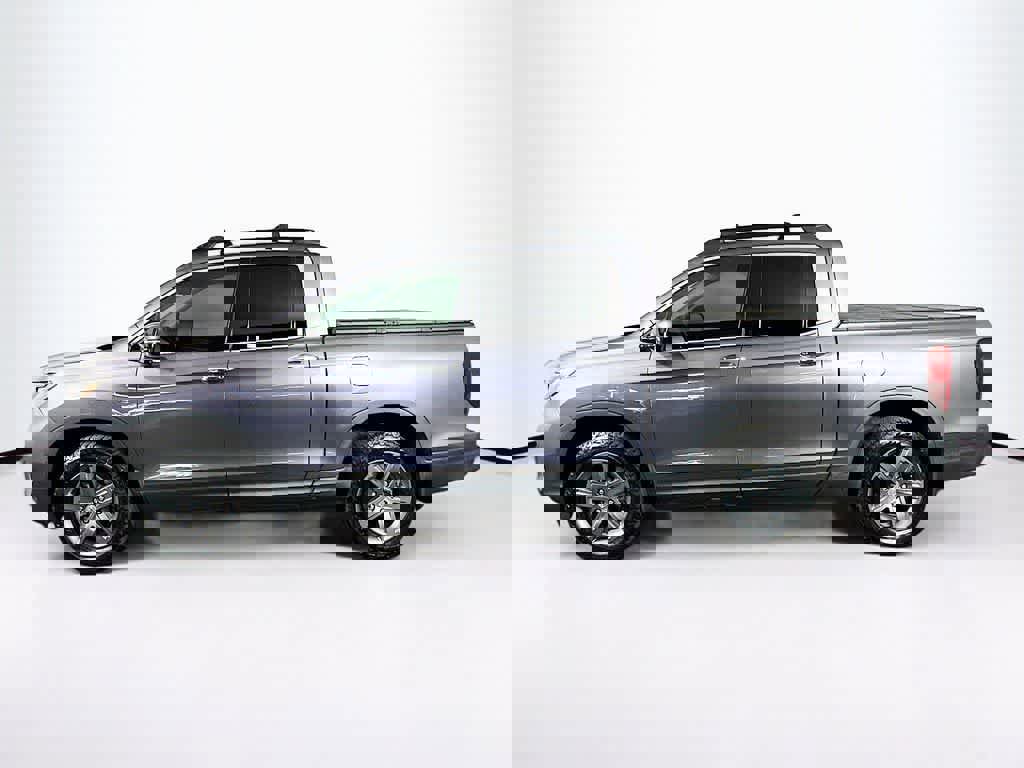 Used 2022 Honda Ridgeline RTL-E image 2