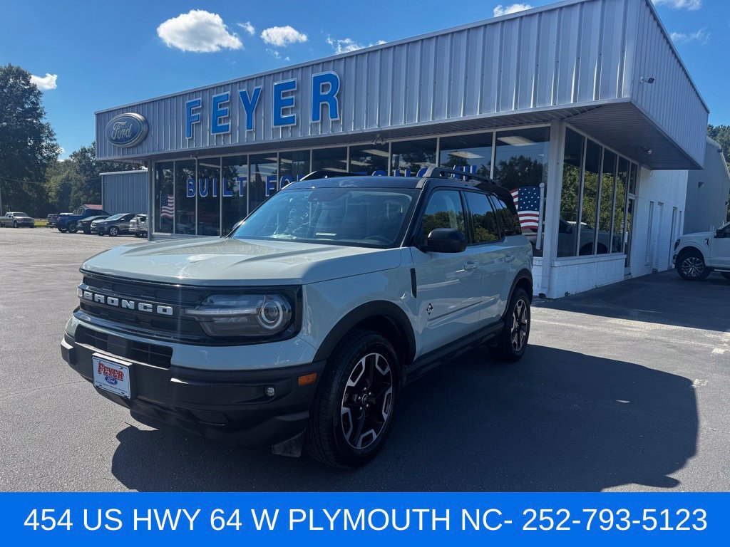 Certified 2022 Ford Bronco Sport Outer Banks w/ Tech Package AWD/4WD image 1